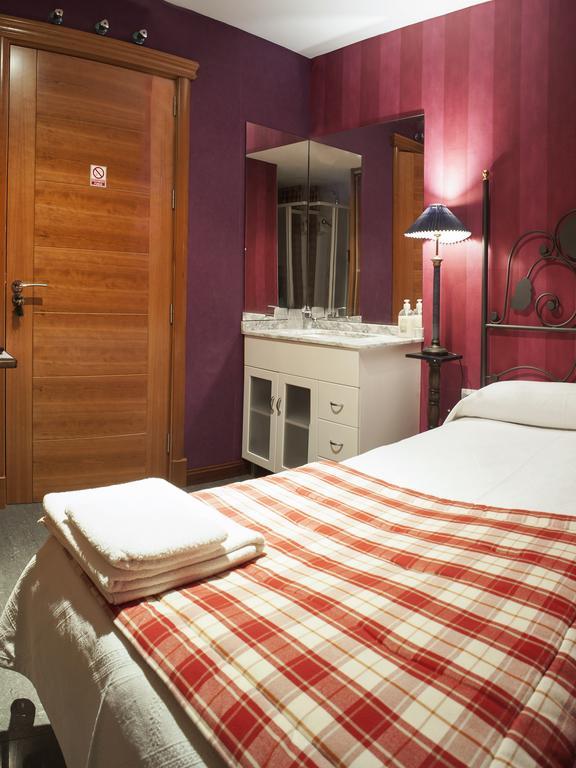 Ch Hostal Victoria Cuenca  Dış mekan fotoğraf