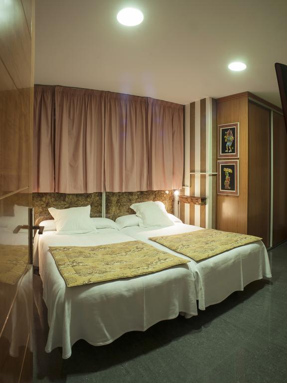 Ch Hostal Victoria Cuenca  Dış mekan fotoğraf