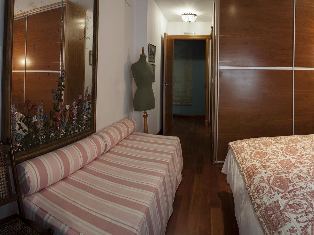 Ch Hostal Victoria Cuenca  Dış mekan fotoğraf