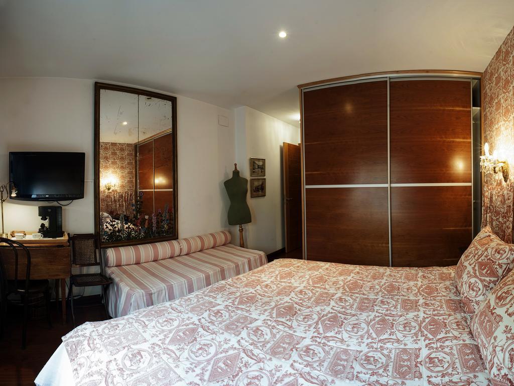 Ch Hostal Victoria Cuenca  Dış mekan fotoğraf