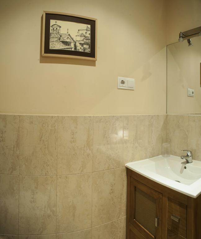 Ch Hostal Victoria Cuenca  Dış mekan fotoğraf